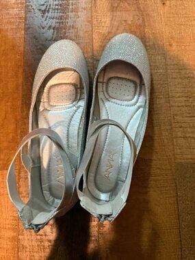 Women’s silver shoes
